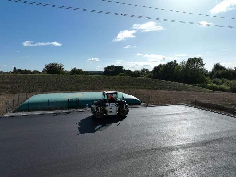 Installation d’une voirie pour poids lourds pour les accès de flux logistiques