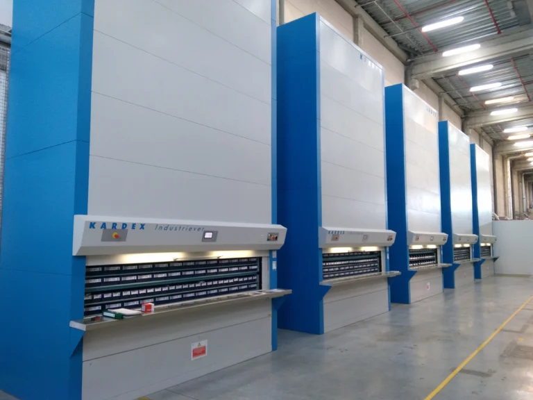 Installation de Kardex pour optimisation du stockage