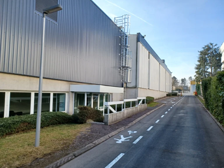 Rénovation des façades de l’entrepôt logistique