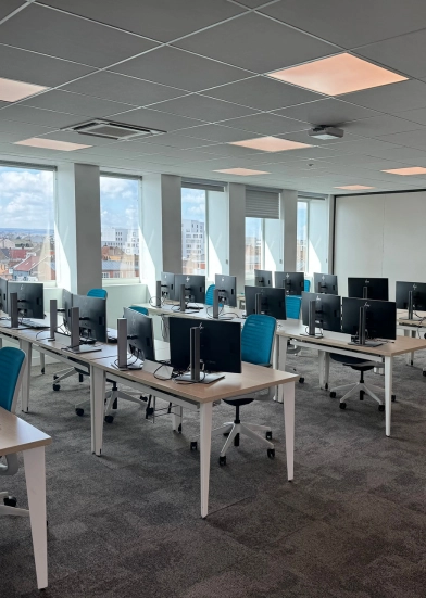 renovation-batiment-professionnelle-travaux-entreprise